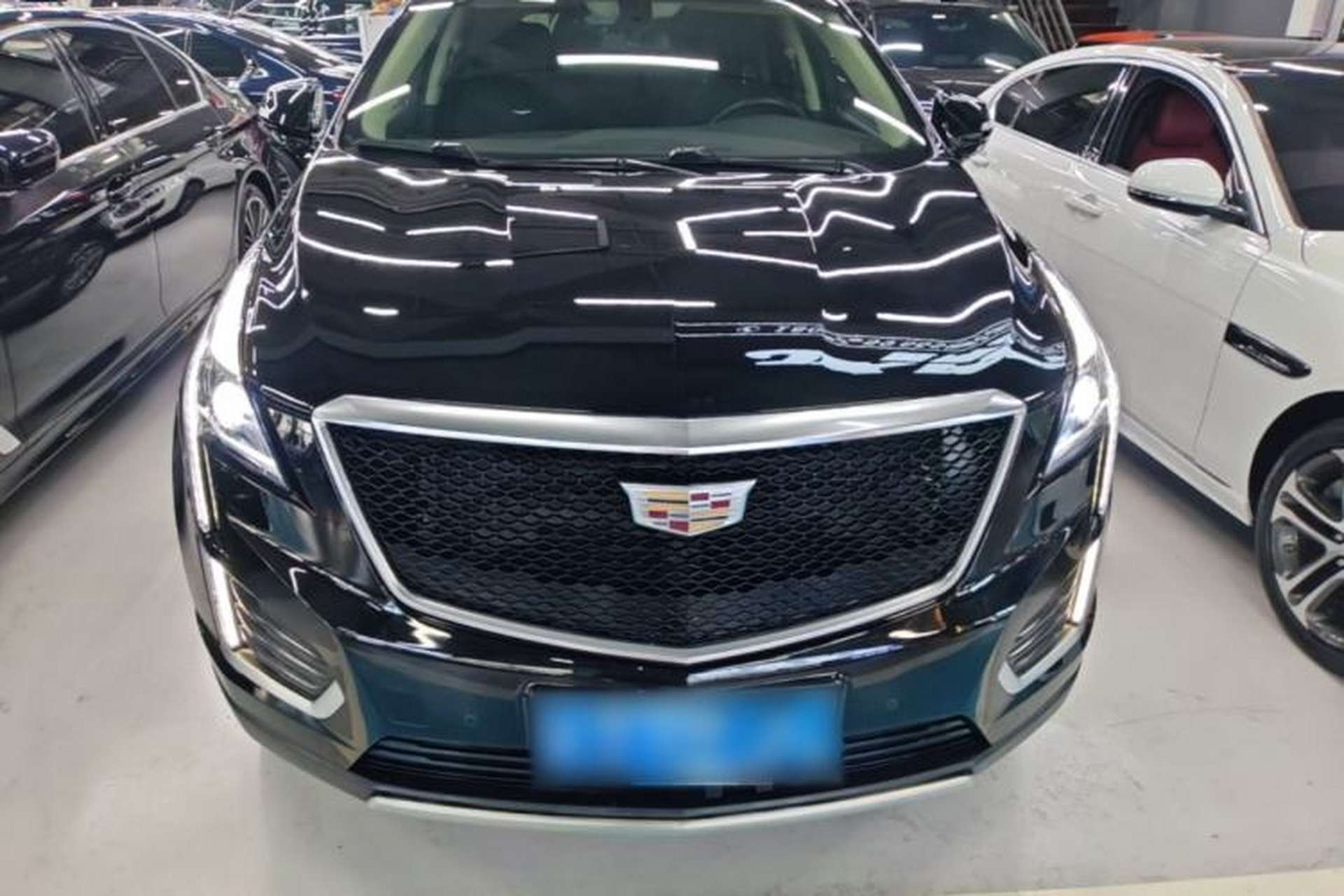 Used Cadillac XT5 2018 28T Four-Wheel Drive Luxury Model Front