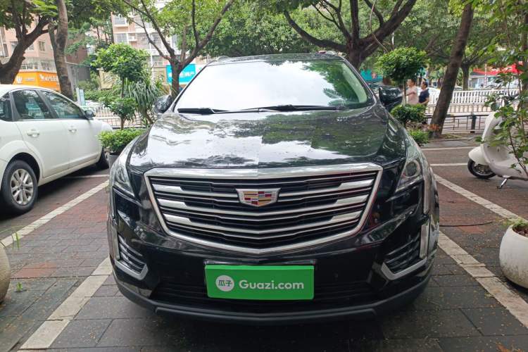 Used Cadillac XT5 2018 25T Luxury Model Front