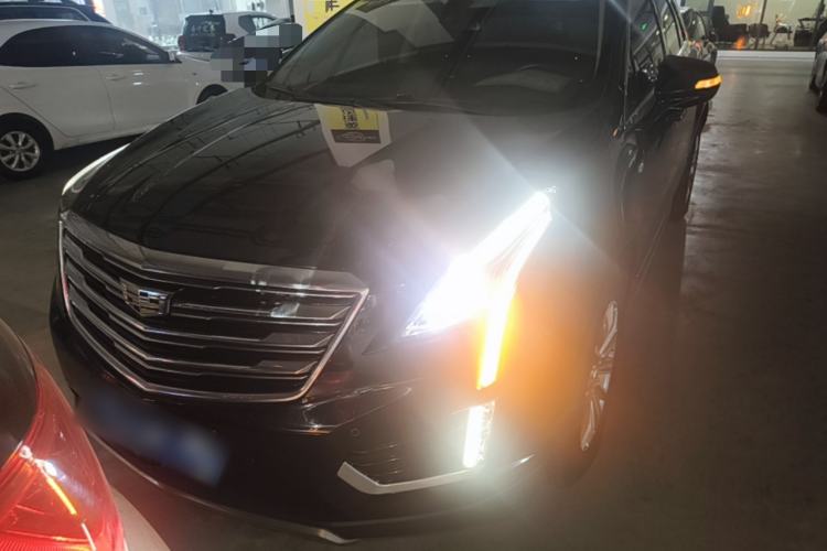 Used Cadillac XT5 2018 28T Four-Wheel Drive Luxury Model Front