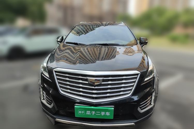 Used Cadillac XT5 2018 28E 4x4 Platinum Edition Front