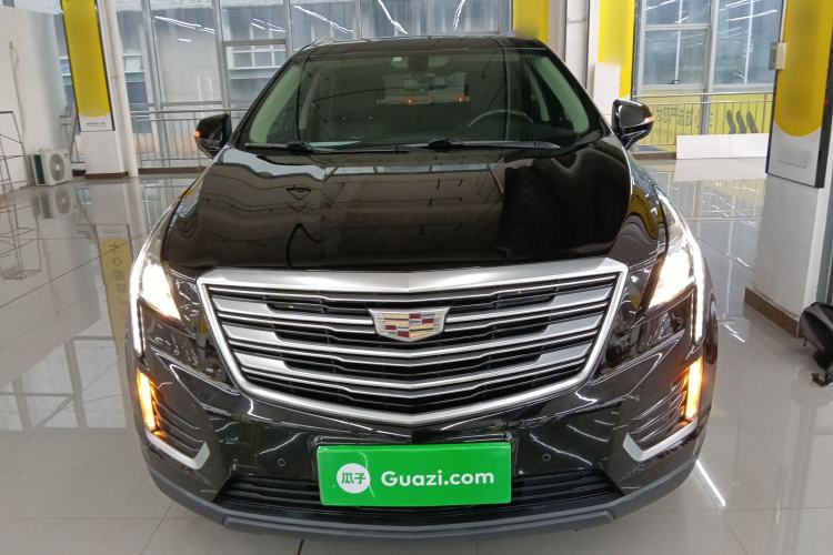 Used Cadillac XT5 2018 25T Luxury Model Front
