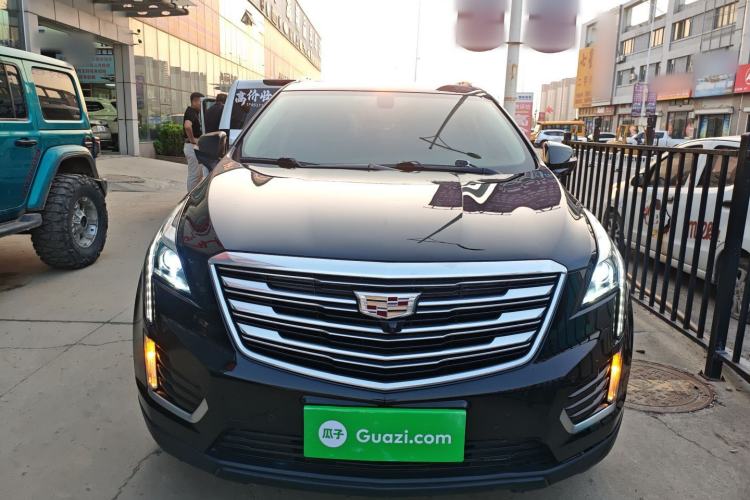 Used Cadillac XT5 2018 25T Luxury Model Front
