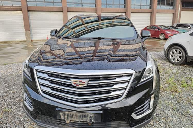 Used Cadillac XT5 2018 28E Four-Wheel Drive Tech Version Front