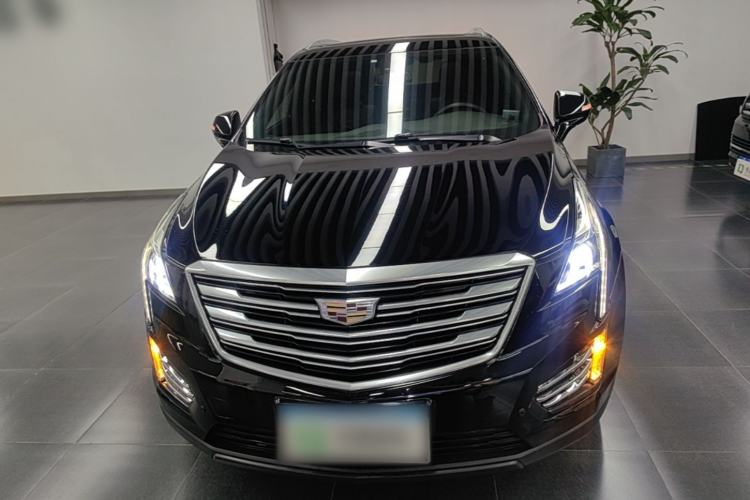Used Cadillac XT5 2018 28E Four-Wheel Drive Tech Version Front