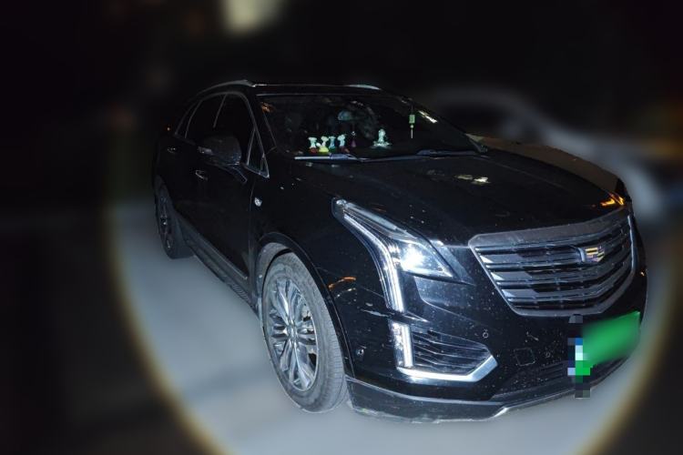 Used Cadillac XT5 2018 28E Four-Wheel Drive Leading Version Front Right 45 Deg