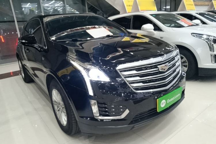 Used Cadillac XT5 2018 28E Four-Wheel Drive Tech Version Front Right 45 Deg