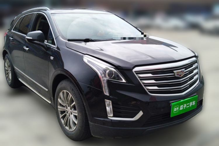 Used Cadillac XT5 2018 25T Luxury Model Front Right 45 Deg