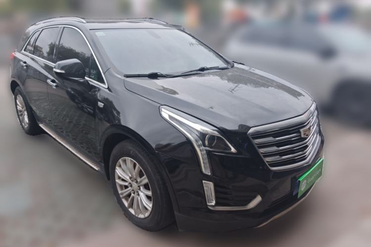 Used Cadillac XT5 2018 28E Four-Wheel Drive Tech Version Front Right 45 Deg