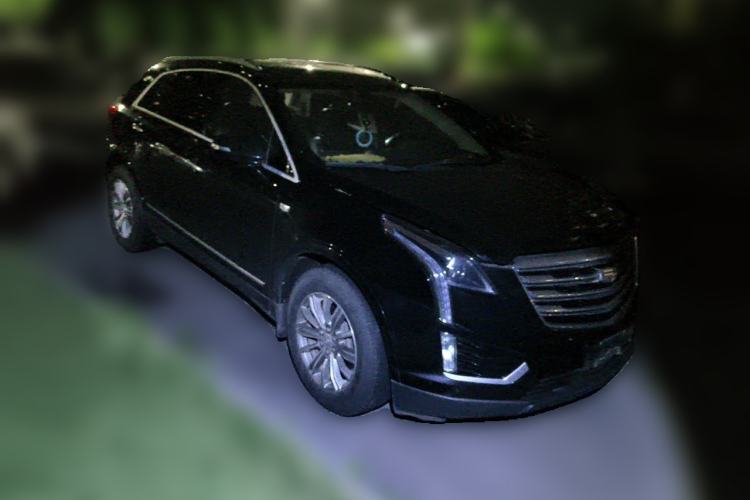 Used Cadillac XT5 2018 25T Luxury Model Front Right 45 Deg