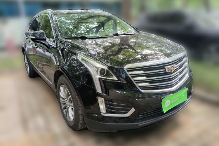 Used Cadillac XT5 2018 25T Luxury Model Front Right 45 Deg