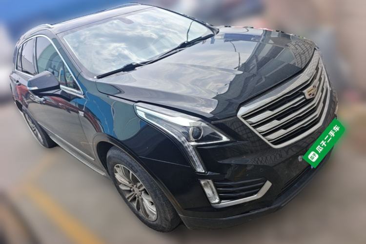 Used Cadillac XT5 2018 25T Luxury Model Front Right 45 Deg