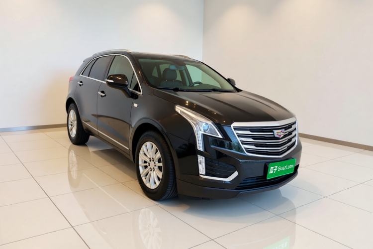 Used Cadillac XT5 2018 28E Four-Wheel Drive Tech Version Front Right 45 Deg