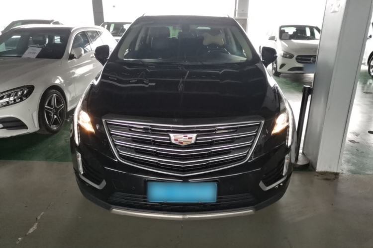Used Cadillac XT5 2018 25T Luxury Model Front