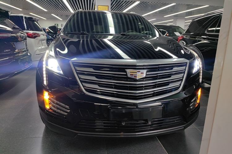 Used Cadillac XT5 2018 28E Four-Wheel Drive Tech Version Front