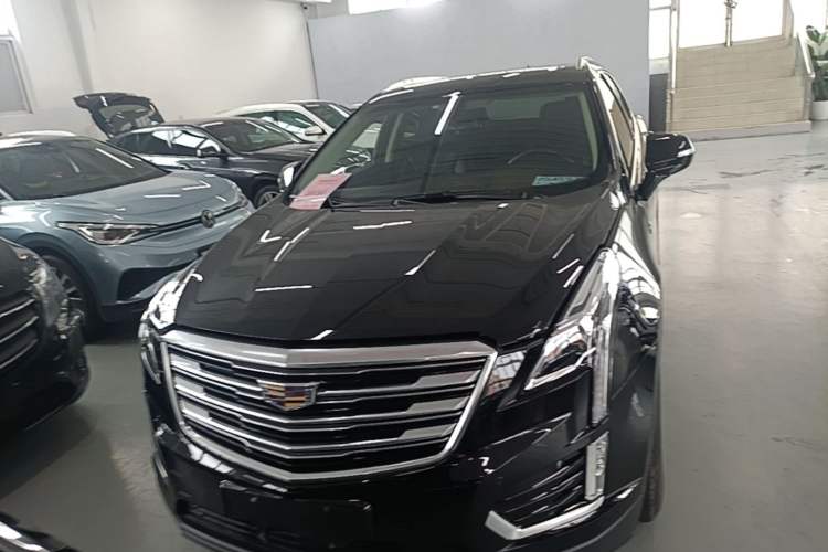 Used Cadillac XT5 2018 28T Four-Wheel Drive Luxury Model Front