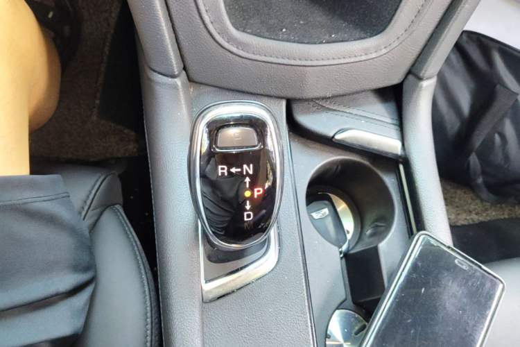 Used Cadillac XT5 2018 28T Four-Wheel Drive Luxury Model Gear Lever