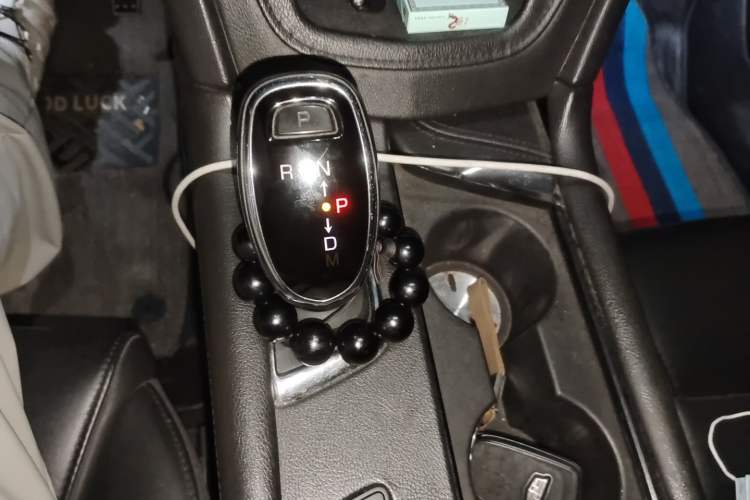 Used Cadillac XT5 2018 28T Four-Wheel Drive Luxury Model Gear Lever