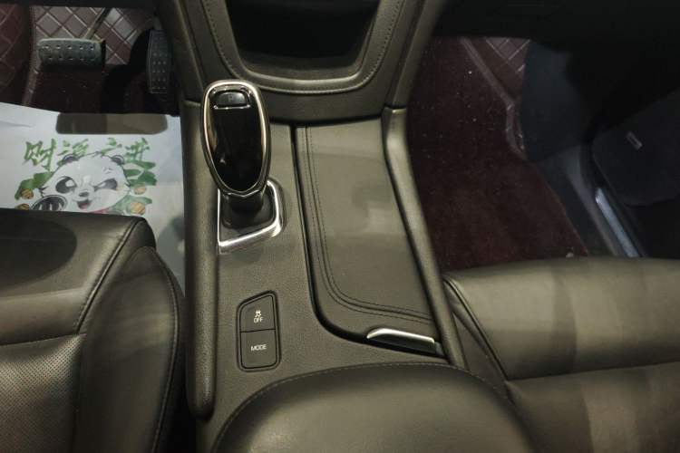 Used Cadillac XT5 2018 25T Luxury Model Gear Lever