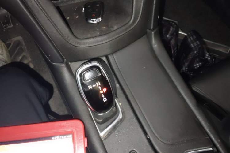 Used Cadillac XT5 2018 28E Four-Wheel Drive Leading Version Gear Lever