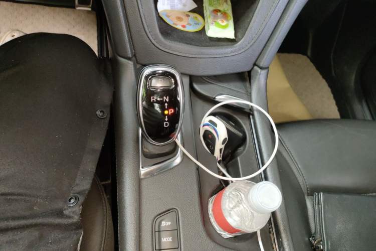 Used Cadillac XT5 2018 28T Four-Wheel Drive Luxury Model Gear Lever