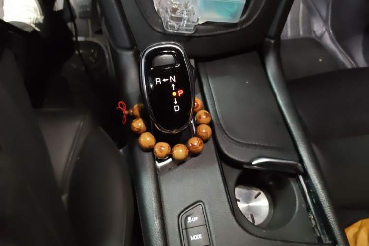 Used Cadillac XT5 2018 28T Four-Wheel Drive Luxury Model Gear Lever