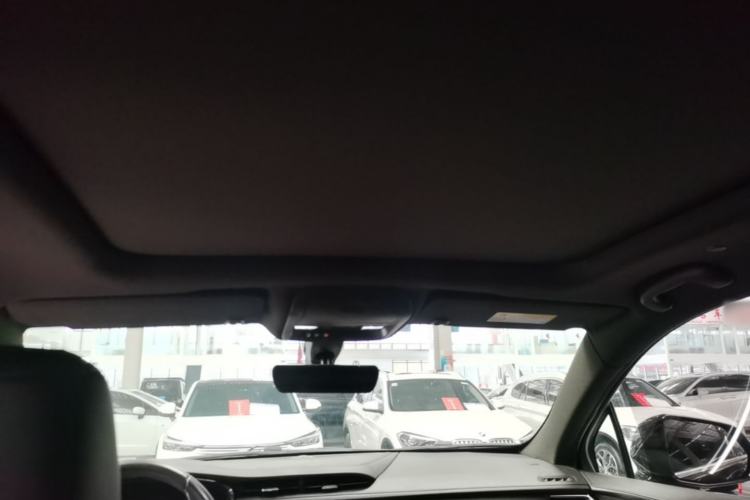 Used Cadillac XT5 2018 28E Four-Wheel Drive Tech Version Headliner