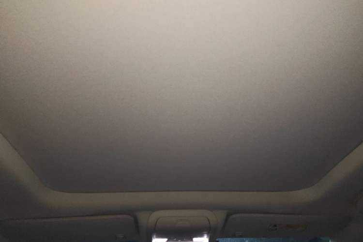 Used Cadillac XT5 2018 28T Four-Wheel Drive Luxury Model Headliner