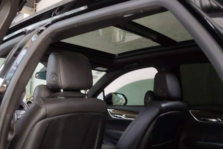 Used Cadillac XT5 2018 28E Four-Wheel Drive Leading Version Headliner