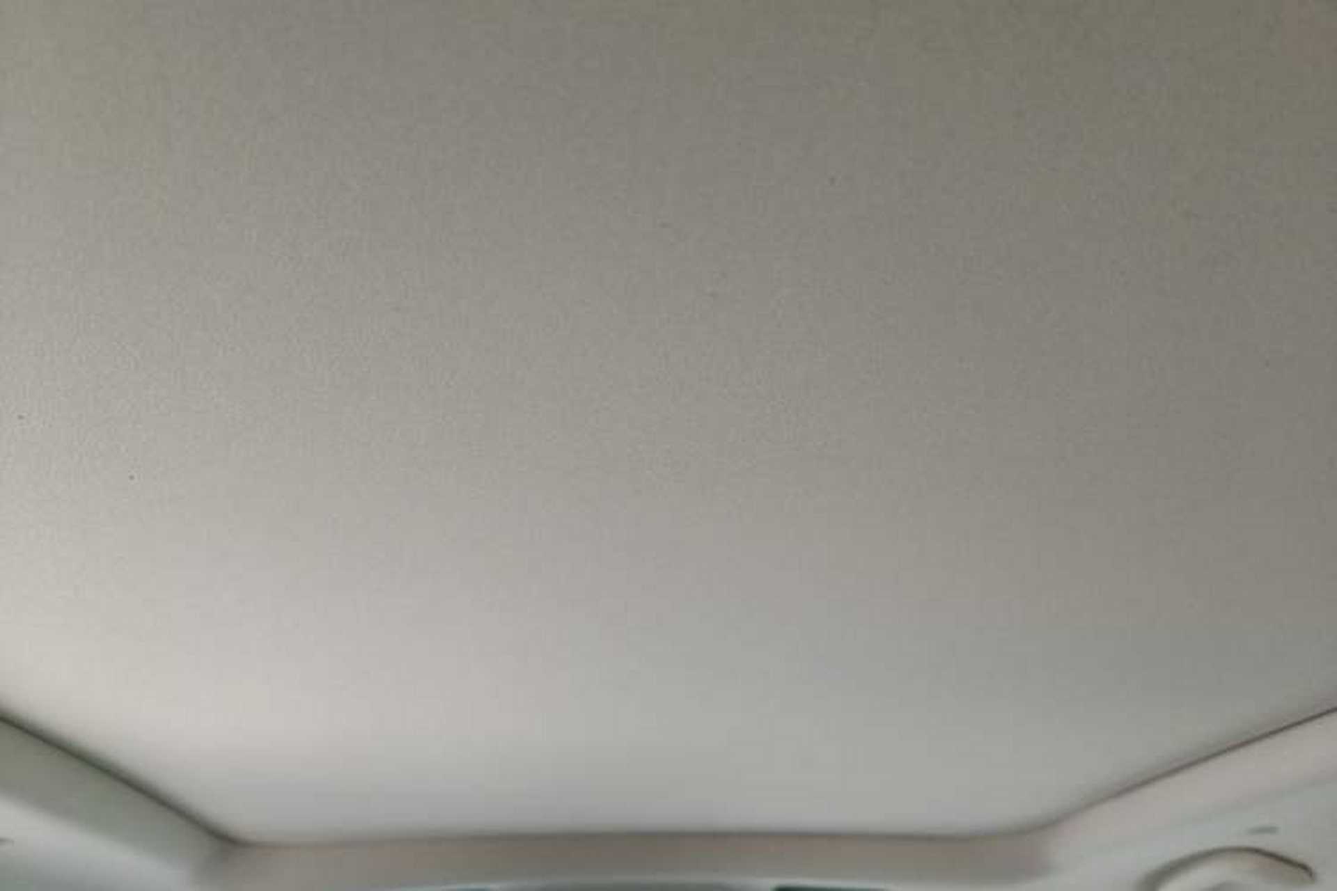 Used Cadillac XT5 2018 25T Luxury Model Headliner