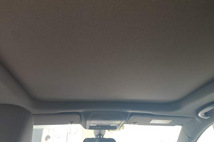 Used Cadillac XT5 2018 28E Four-Wheel Drive Tech Version Headliner