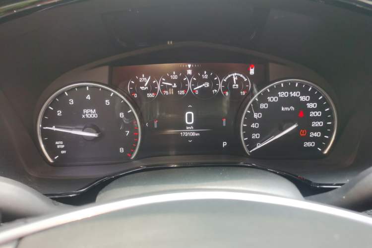 Used Cadillac XT5 2018 25T Luxury Model Instrument Cluster