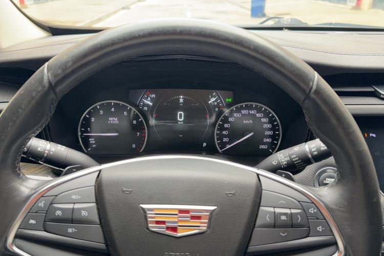 Used Cadillac XT5 2018 25T Luxury Model Instrument Cluster