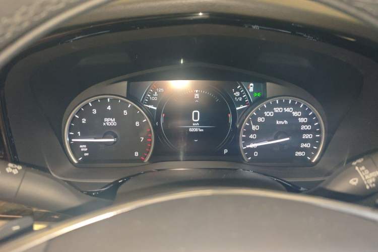 Used Cadillac XT5 2018 25T Luxury Model Instrument Cluster