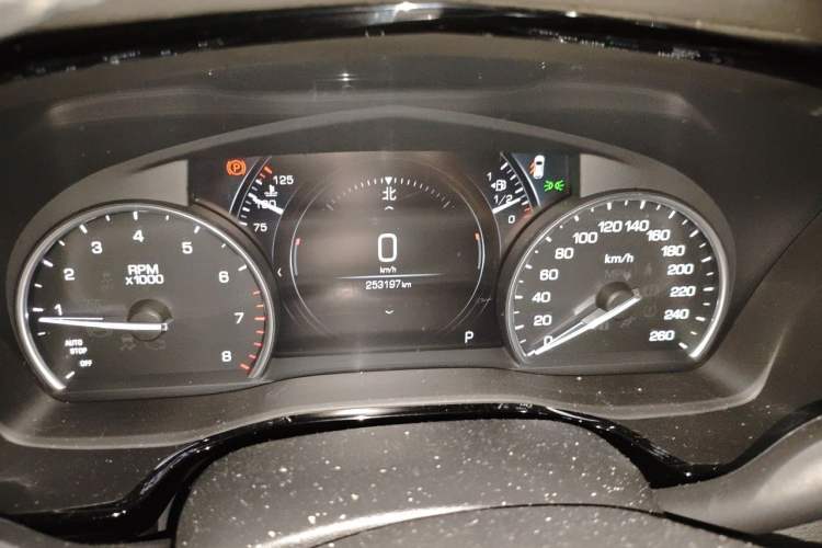 Used Cadillac XT5 2018 25T Luxury Model Instrument Cluster