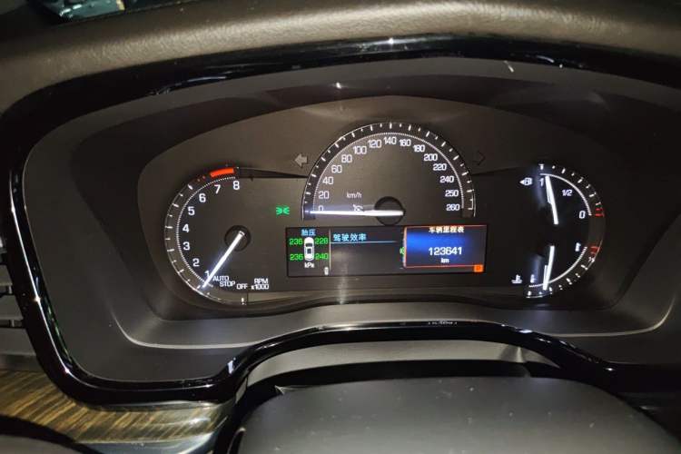 Used Cadillac XT5 2018 28E Four-Wheel Drive Tech Version Instrument Cluster
