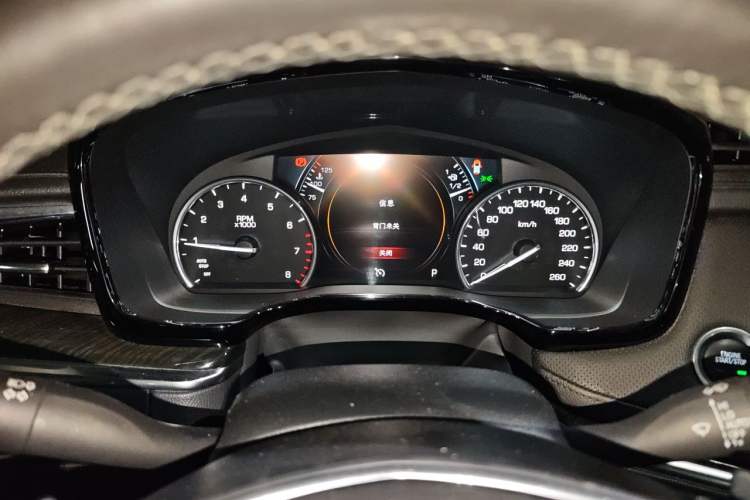 Used Cadillac XT5 2018 28T Four-Wheel Drive Luxury Model Instrument Cluster