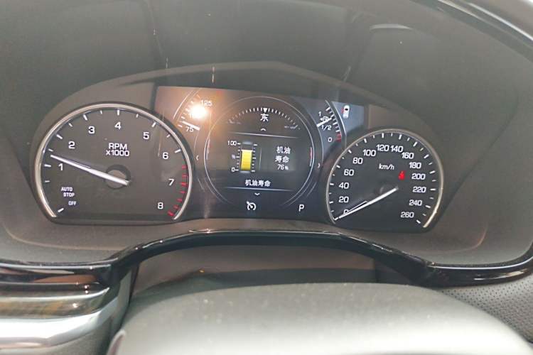 Used Cadillac XT5 2018 25T Luxury Model Instrument Cluster