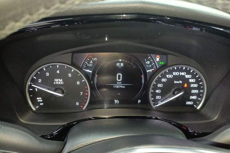 Used Cadillac XT5 2018 25T Luxury Model Instrument Cluster