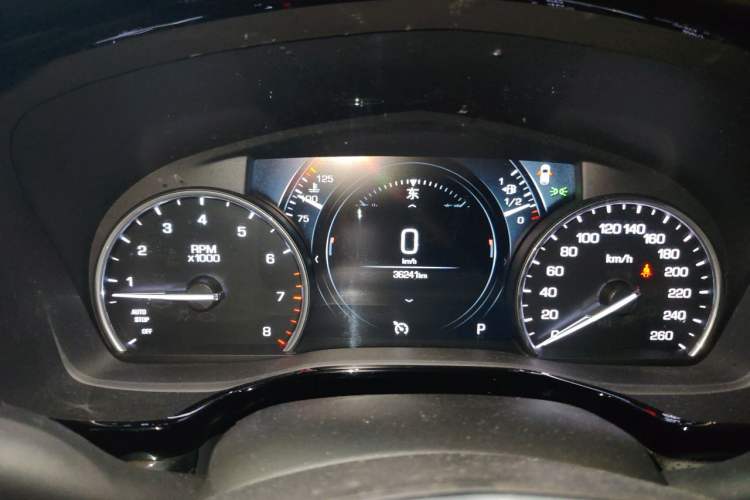 Used Cadillac XT5 2018 25T Luxury Model Instrument Cluster
