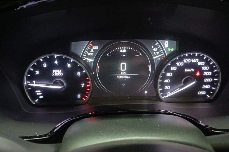 Used Cadillac XT5 2018 25T Luxury Model Instrument Cluster