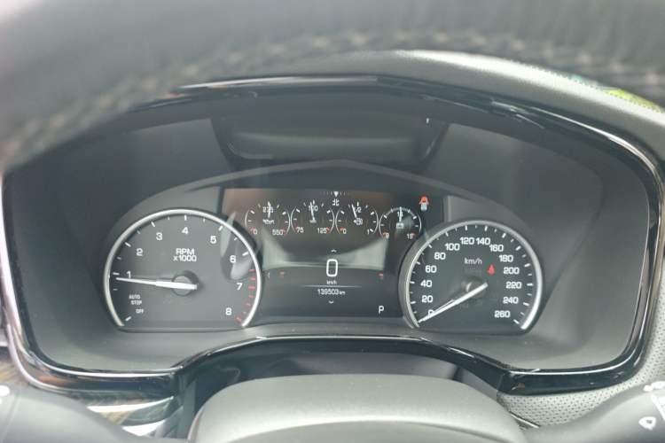 Used Cadillac XT5 2018 28T Four-Wheel Drive Luxury Model Instrument Cluster