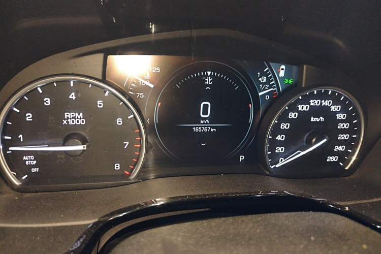 Used Cadillac XT5 2018 25T Luxury Model Instrument Cluster