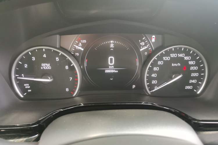 Used Cadillac XT5 2018 25T Luxury Model Instrument Cluster