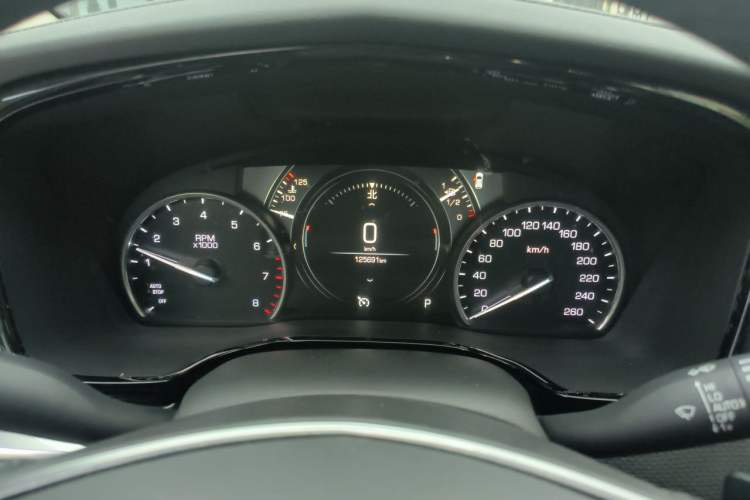 Used Cadillac XT5 2018 25T Luxury Model Instrument Cluster