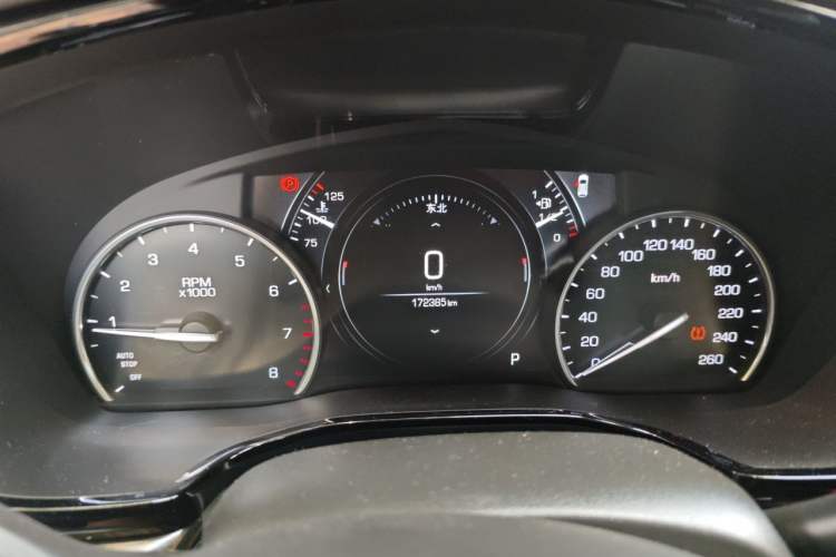Used Cadillac XT5 2018 25T Luxury Model Instrument Cluster