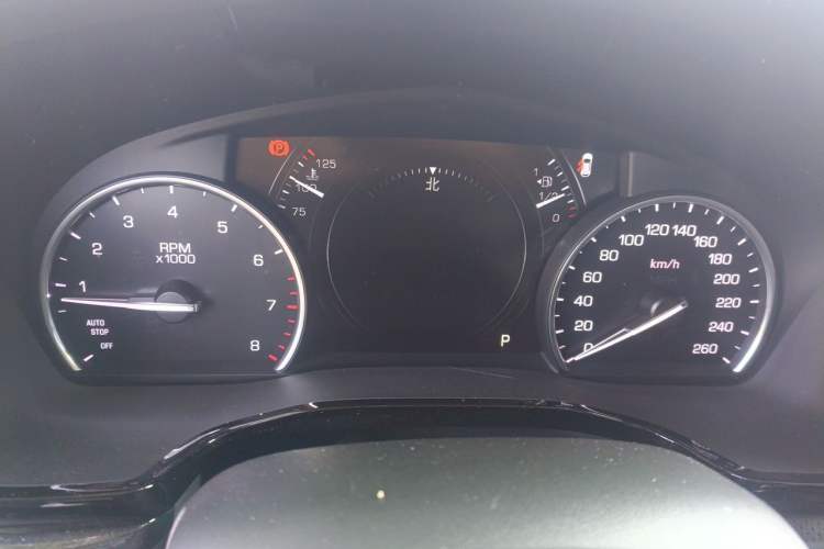 Used Cadillac XT5 2018 25T Luxury Model Instrument Cluster