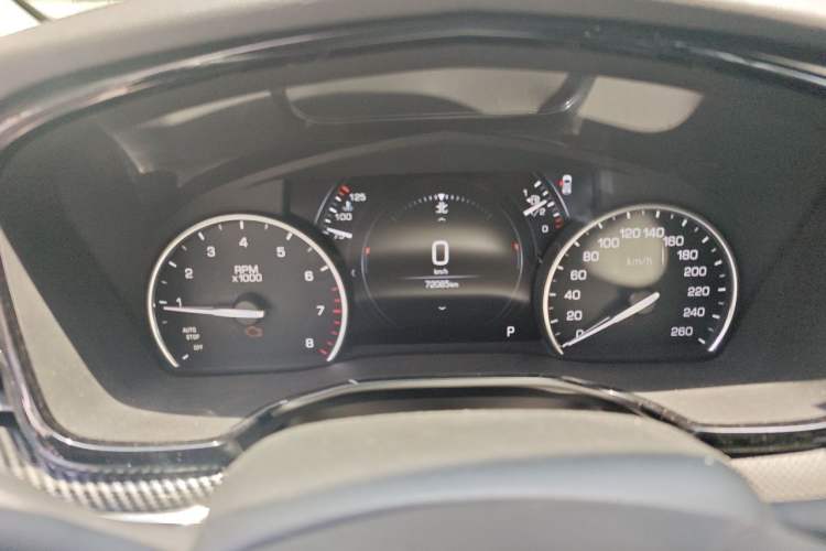 Used Cadillac XT5 2018 25T Luxury Model Instrument Cluster