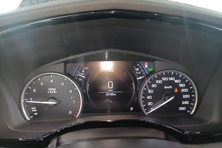 Used Cadillac XT5 2018 28T Four-Wheel Drive Luxury Model Instrument Cluster