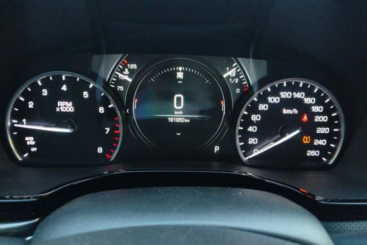 Used Cadillac XT5 2018 28T Four-Wheel Drive Luxury Model Instrument Cluster