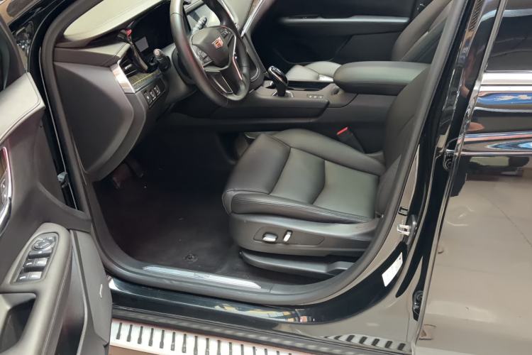 Used Cadillac XT5 2018 28E Four-Wheel Drive Tech Version Interior 1